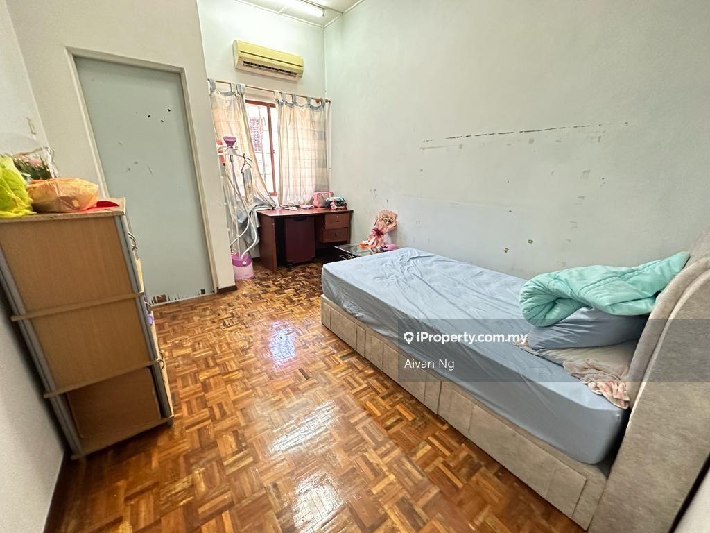 Rumah Berangkai 2 Tingkat untuk Dijual di Sungai Long, Bandar Sungai Long oleh Aivan Ng - iProperty.com.my