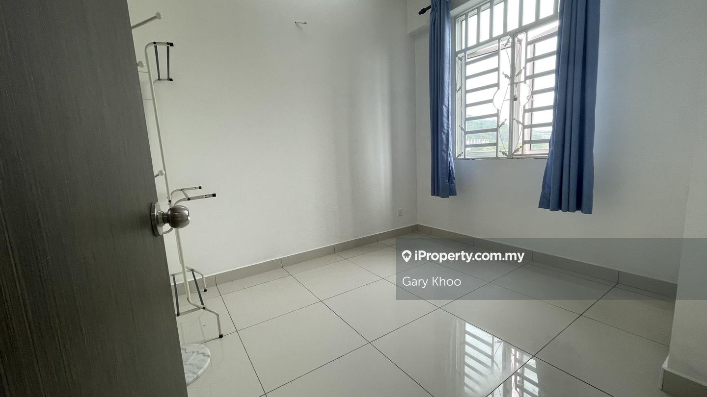 Condominium for Sale in Reflections Condominium by Gary Khoo - iProperty.com.my