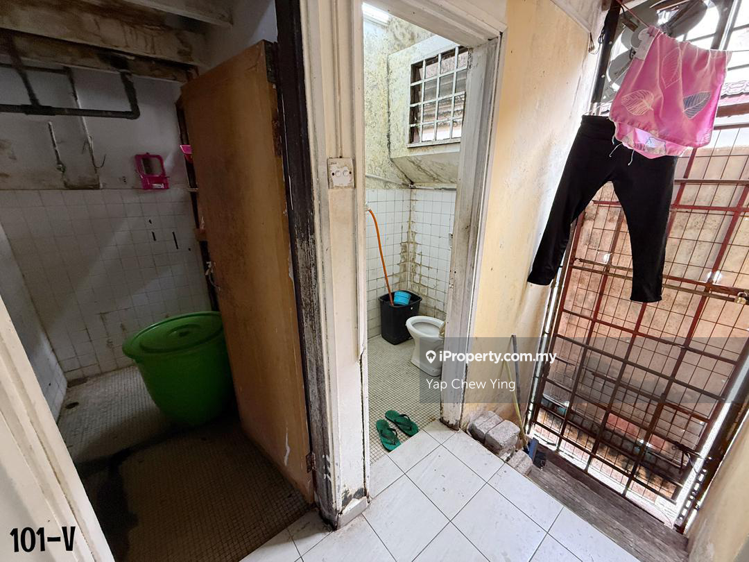 Shop for Sale in Taman Intan, Klang by Yap Chew Ying - iProperty.com.my