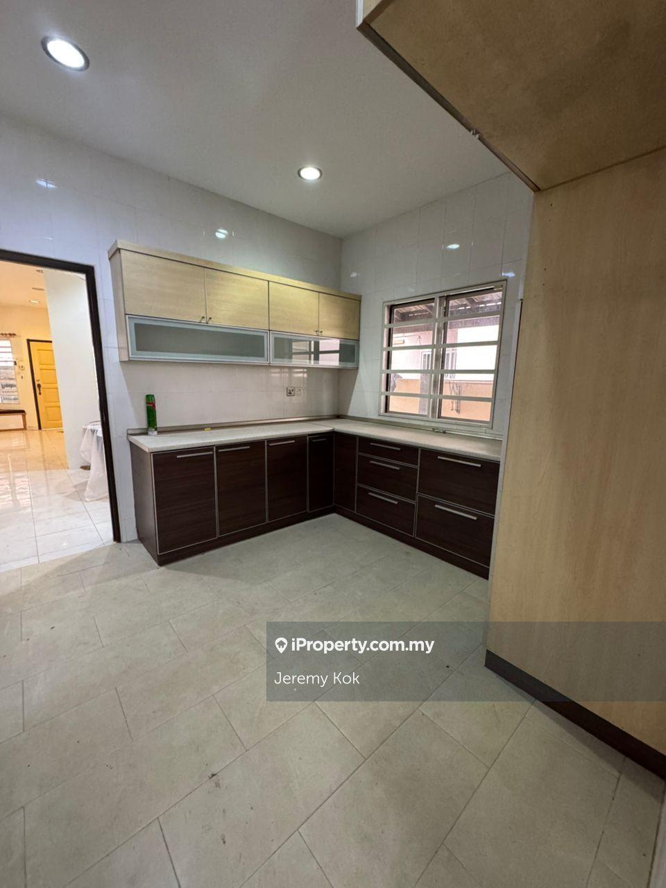3-storey Terraced House for Sale in Taman Buana Perdana, Petaling Jaya by Jeremy Kok - iProperty.com.my