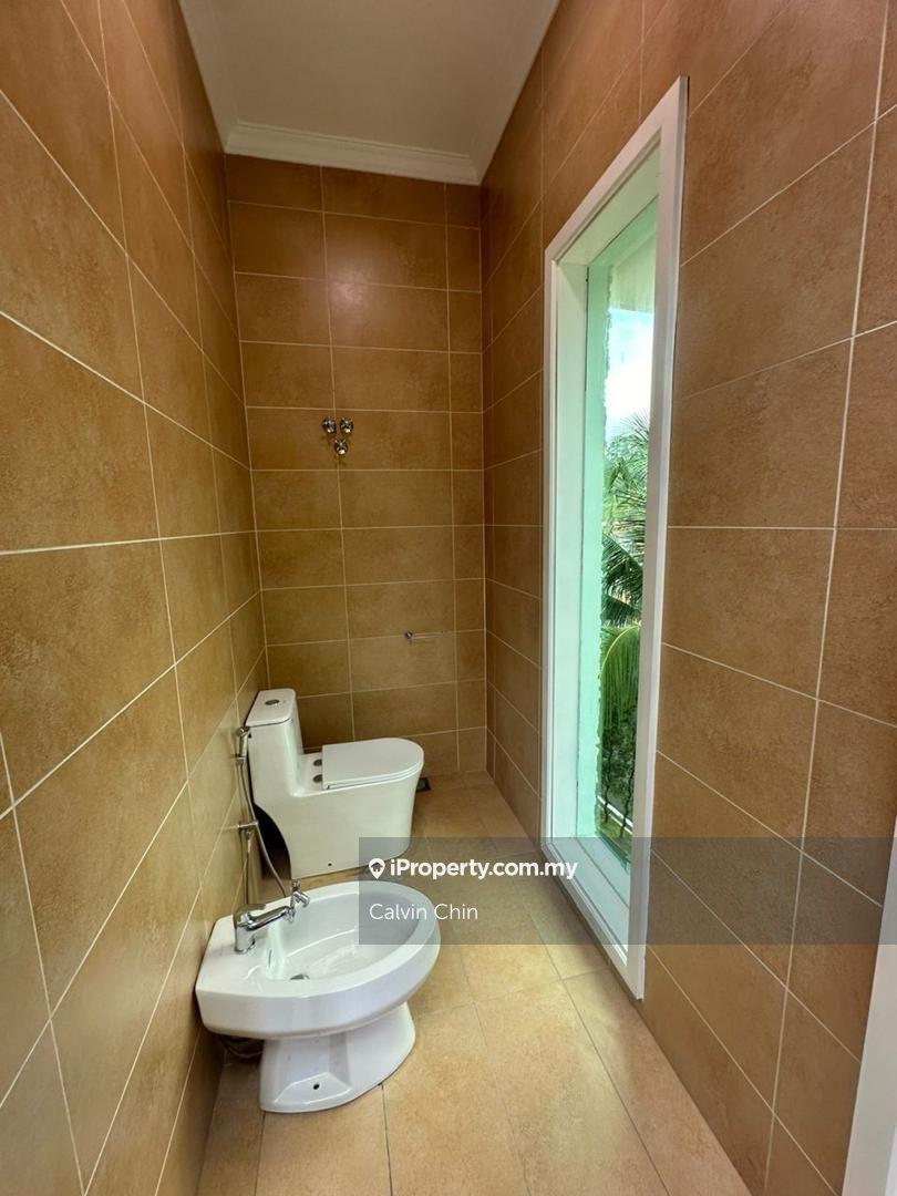 Bungalow House for Sale in Taman Beverly Height, Ulu Kelang by Calvin Chin - iProperty.com.my