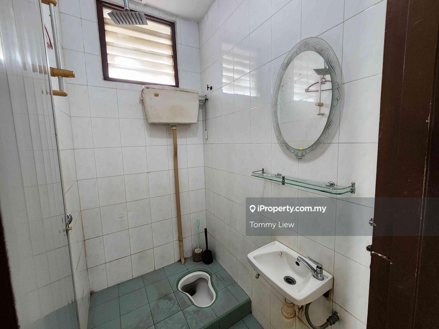 Rumah Berangkai 1 Tingkat untuk Dijual di SD11, Bandar Sri Damansara oleh Tommy Liew - iProperty.com.my