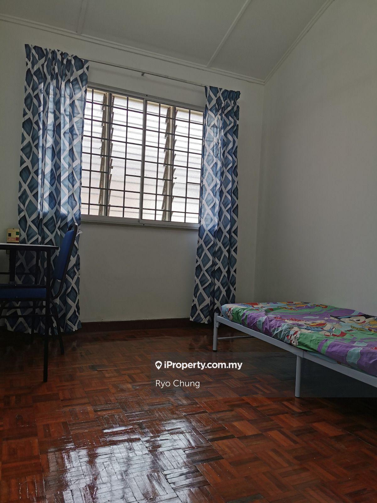 2-storey Terraced House for Sale in Usj 2, Subang Jaya by Ryo Chung - iProperty.com.my