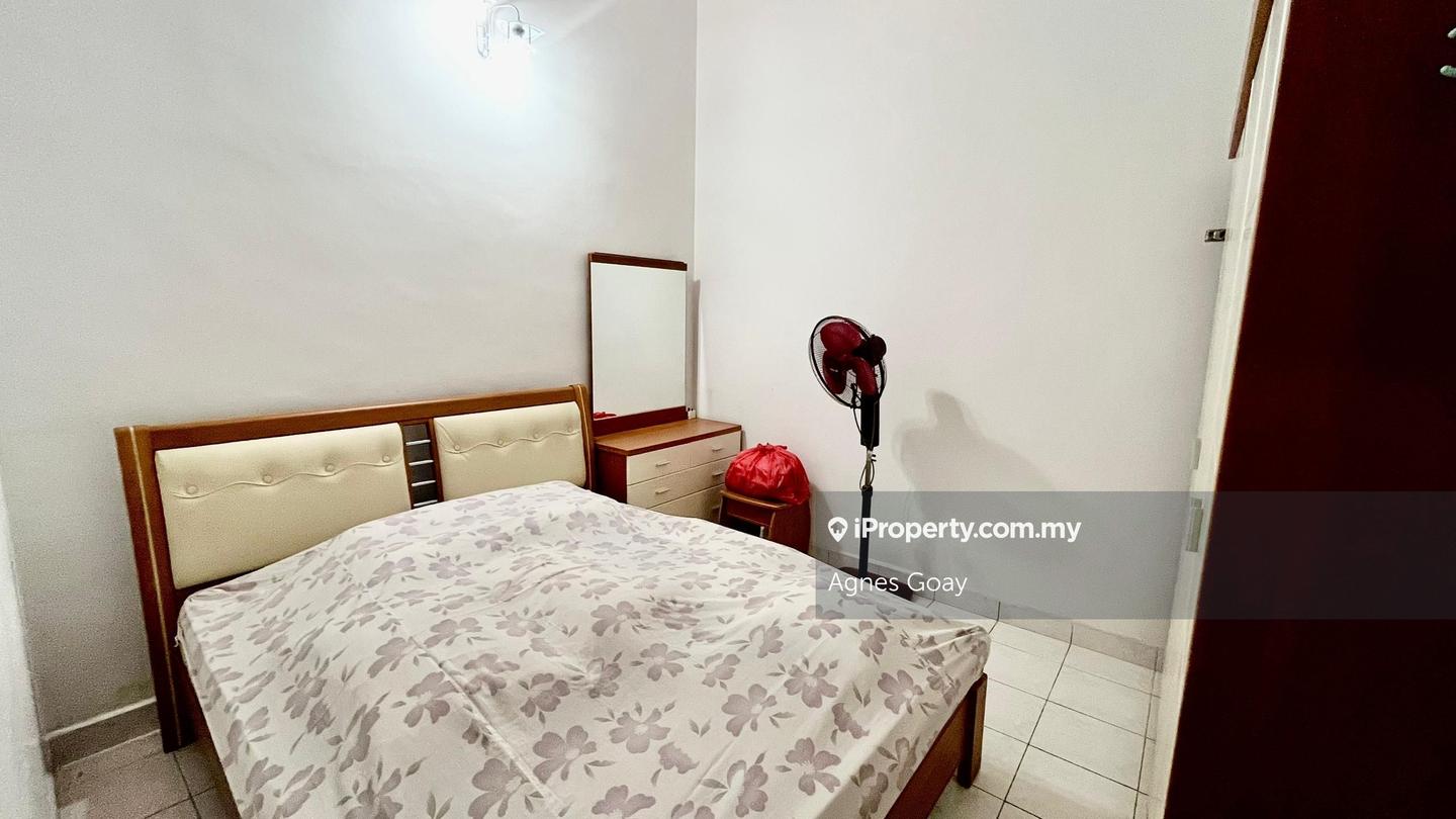 1.5-storey Terraced House for Sale in Taman Pelangi Indah, Ulu Tiram by Agnes Goay - iProperty.com.my