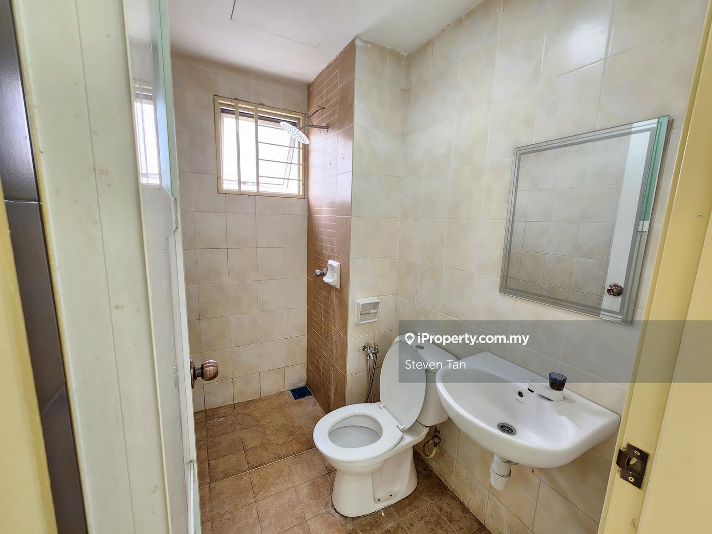 Apartment for Rent in Puteri Bayu Apartment by Steven Tan - iProperty.com.my