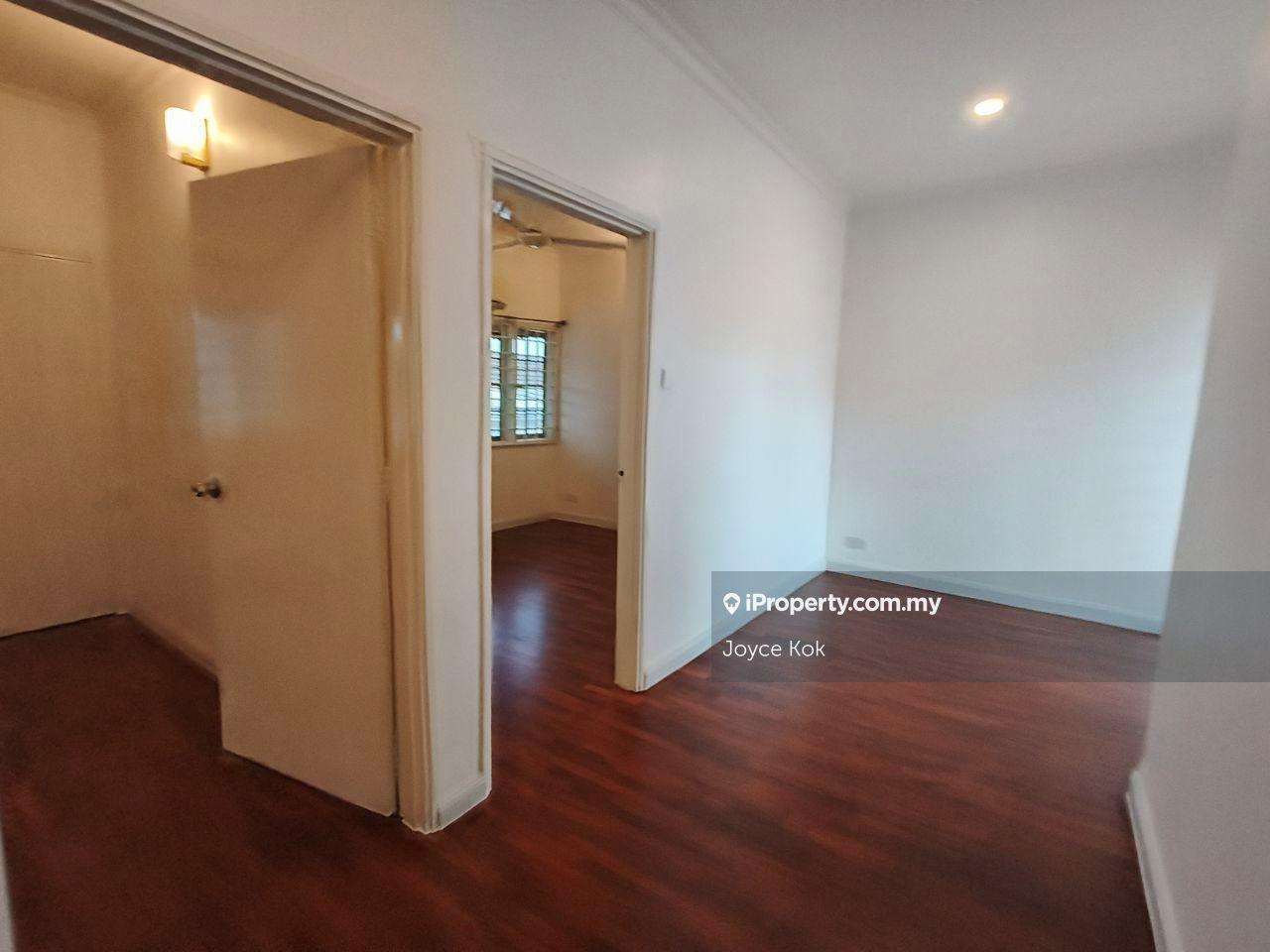 Rumah Berangkai 2 Tingkat untuk Dijual di Usj 5, Subang Jaya oleh Joyce Kok - iProperty.com.my