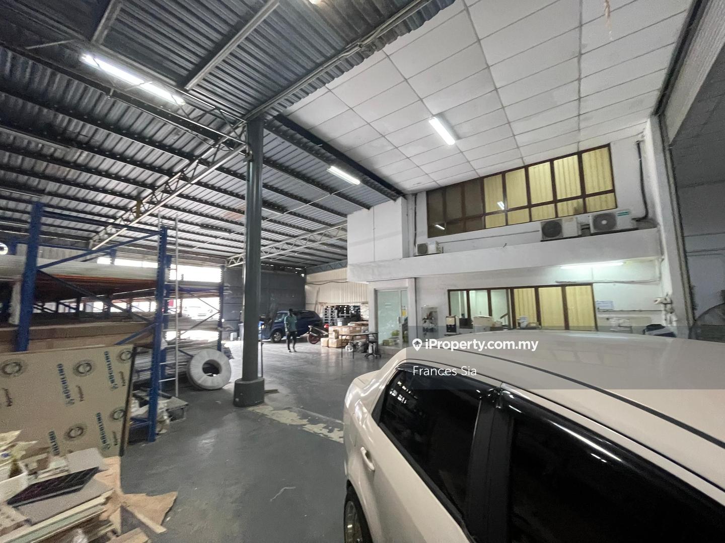 Semi-D Kilang untuk Disewa di TSB, Kota Damansara, Taman Industri Sungai Buloh, Sungai Buloh oleh Frances Sia - iProperty.com.my