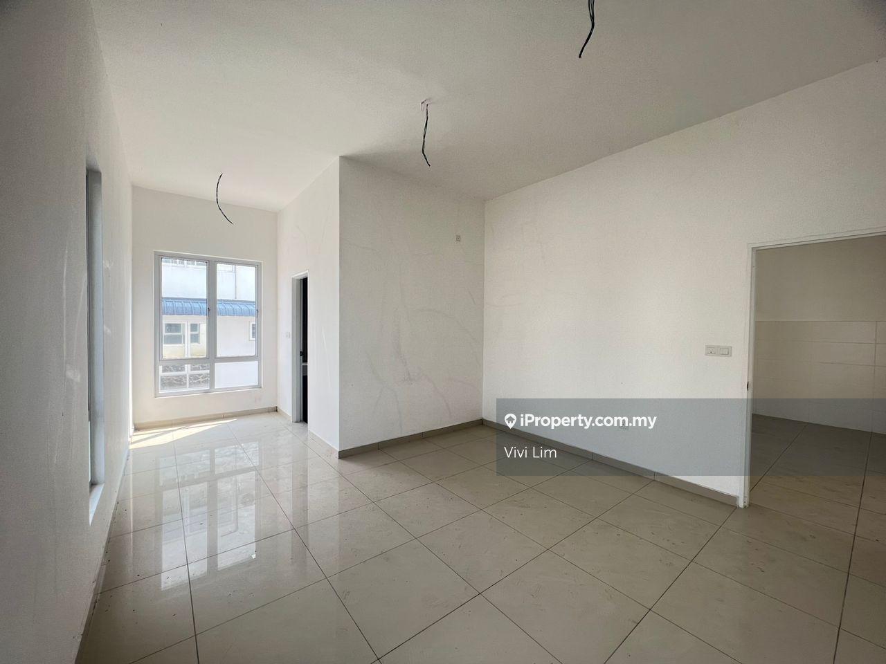 Rumah Berangkai 2 Tingkat untuk Dijual di fupn1, Kluang oleh Vivi Lim - iProperty.com.my