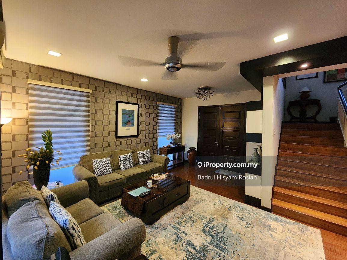 Semi-Detached House for Sale in Anjung Suasana Bandar Seri Putra Bangi, Bangi by Badrul Hisyam Roslan - iProperty.com.my
