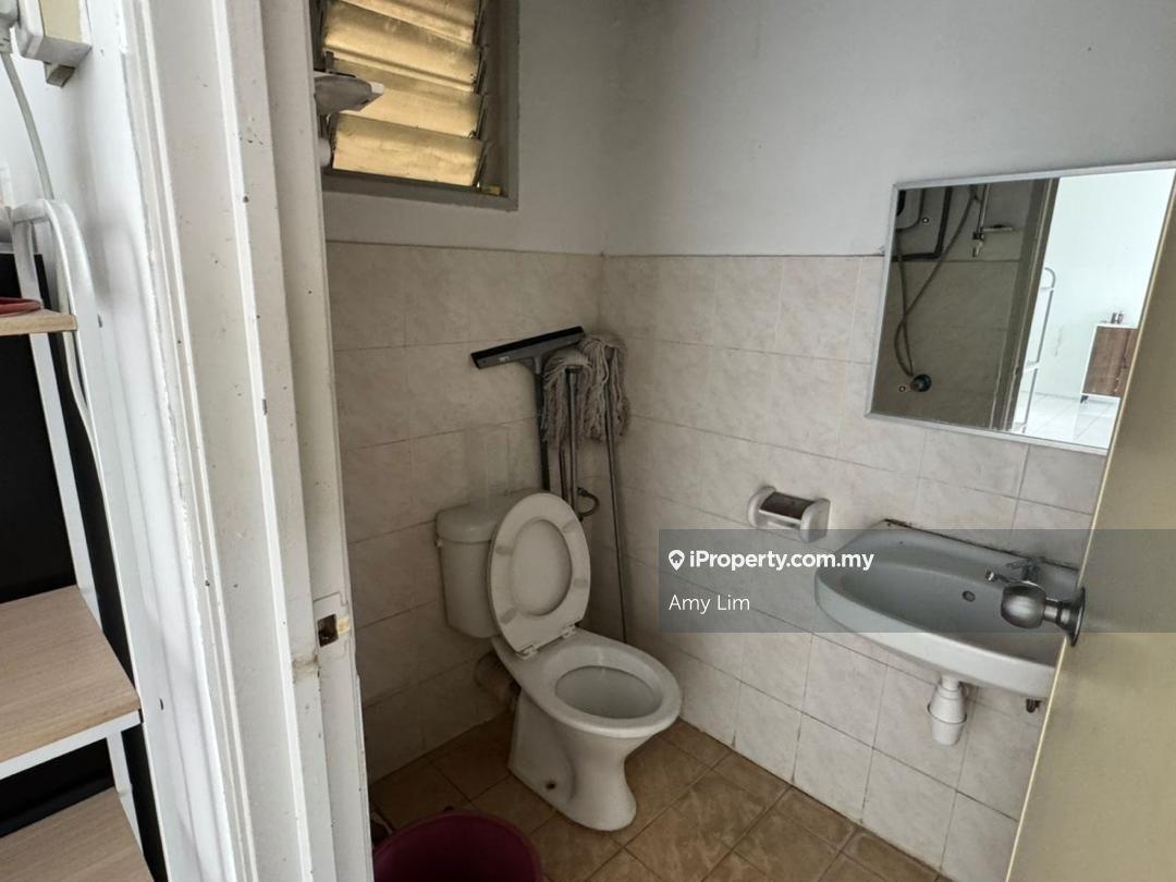 Apartment for Sale in Vista Pinggiran Apartment by Amy Lim - iProperty.com.my