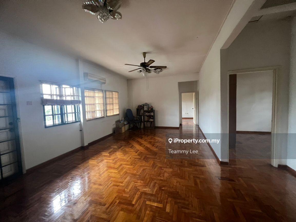 Bungalow House for Sale in Sungai Long, Bandar Sungai Long by Teammy Lee - iProperty.com.my