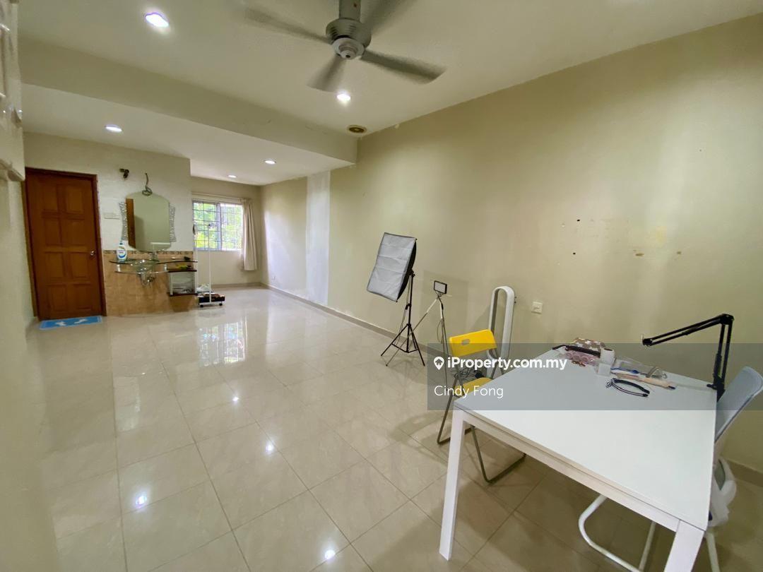 Semi-Detached House for Sale in Kelana Jaya, Petaling Jaya by Cindy Fong - iProperty.com.my