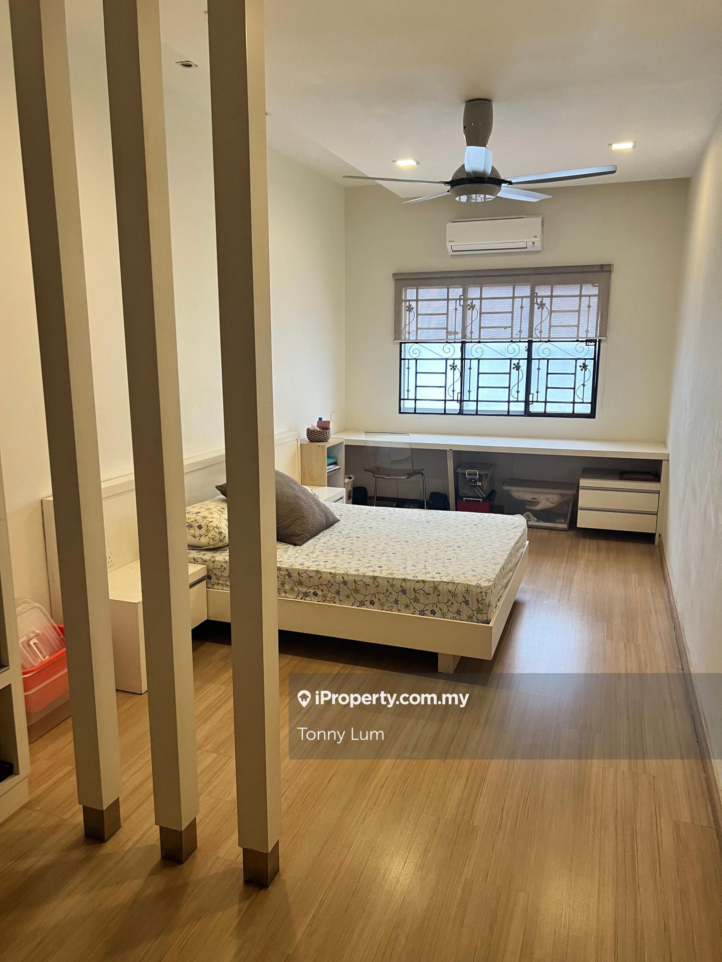 Rumah Berangkai 2 Tingkat untuk Dijual di Bandar Nusaputra, Puchong oleh Tonny Lum - iProperty.com.my