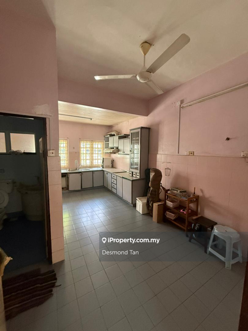 Rumah Berangkai 2 Tingkat untuk Dijual di Taman Sea, Petaling Jaya oleh Desmond Tan - iProperty.com.my