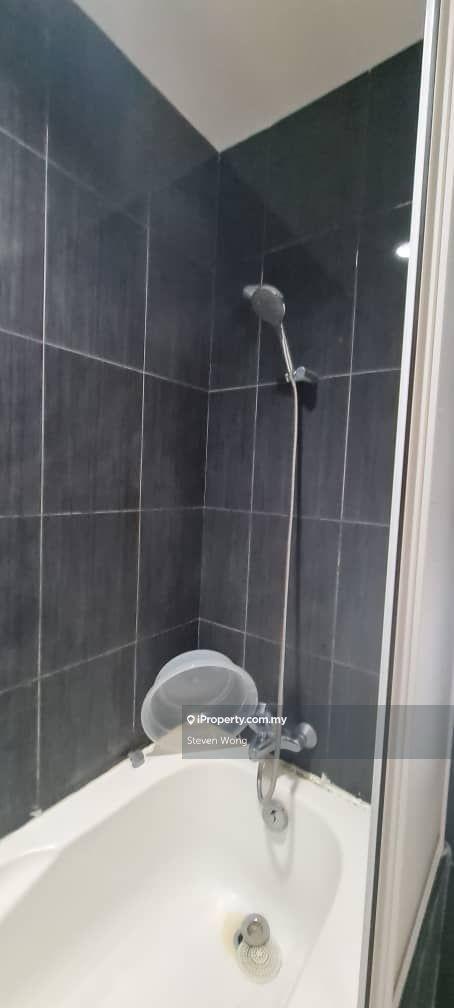 Kondominium untuk Dijual di Impiana On The Waterfront Condominium oleh Steven Wong - iProperty.com.my