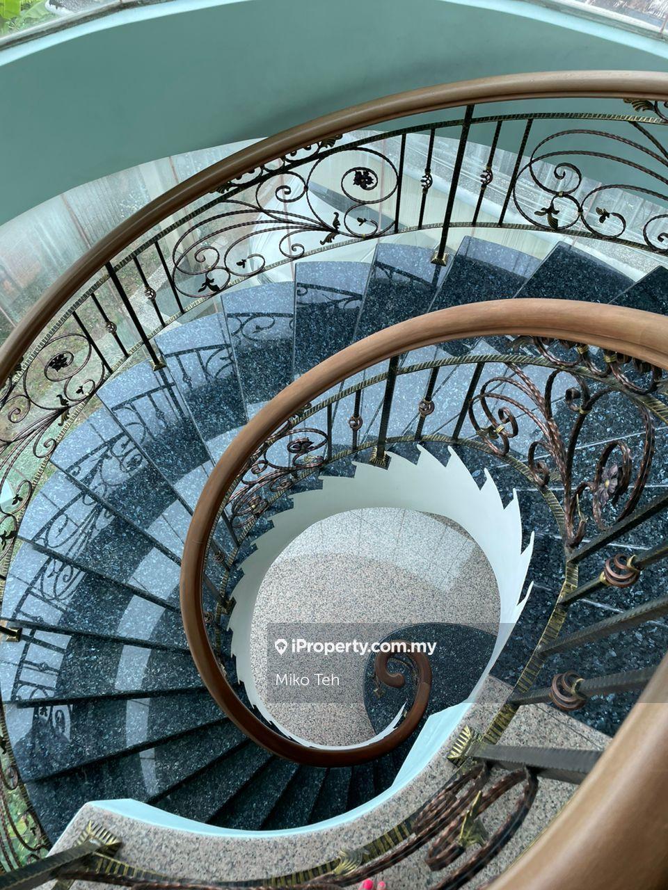 Banglo untuk Dijual di Taman Equine, Seri Kembangan oleh Miko Teh - iProperty.com.my