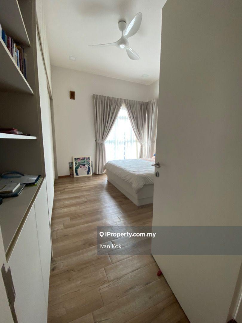 Kondominium untuk Dijual di Amaya Saujana oleh Ivan Kok - iProperty.com.my