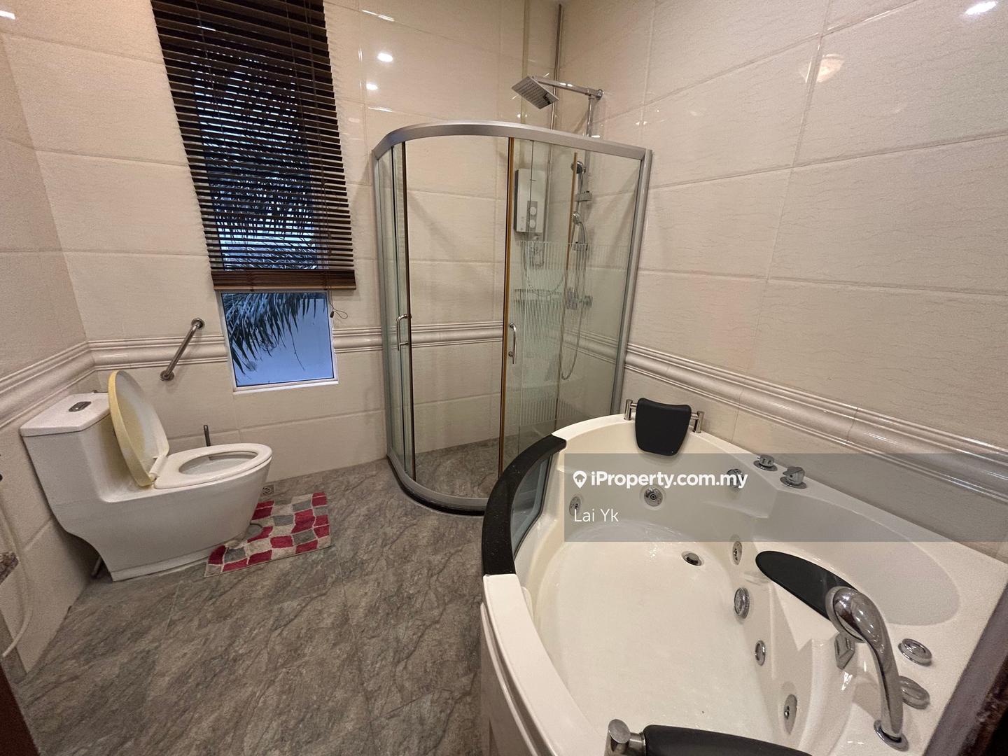 Bungalow House for Sale in Subang Heights, Subang Jaya by Lai Yk - iProperty.com.my