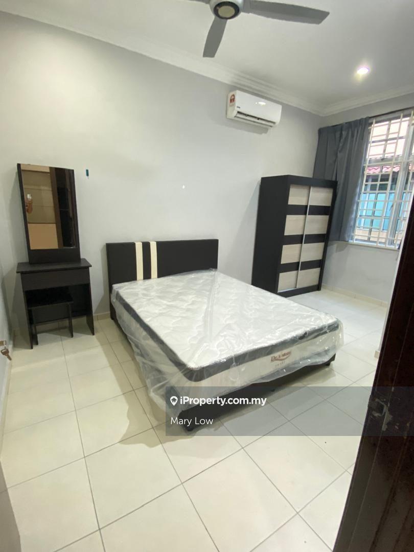 Rumah Berangkai 2 Tingkat untuk Disewa di Double Storey Terrace Semabok Perdana, Semabok oleh Mary Low - iProperty.com.my