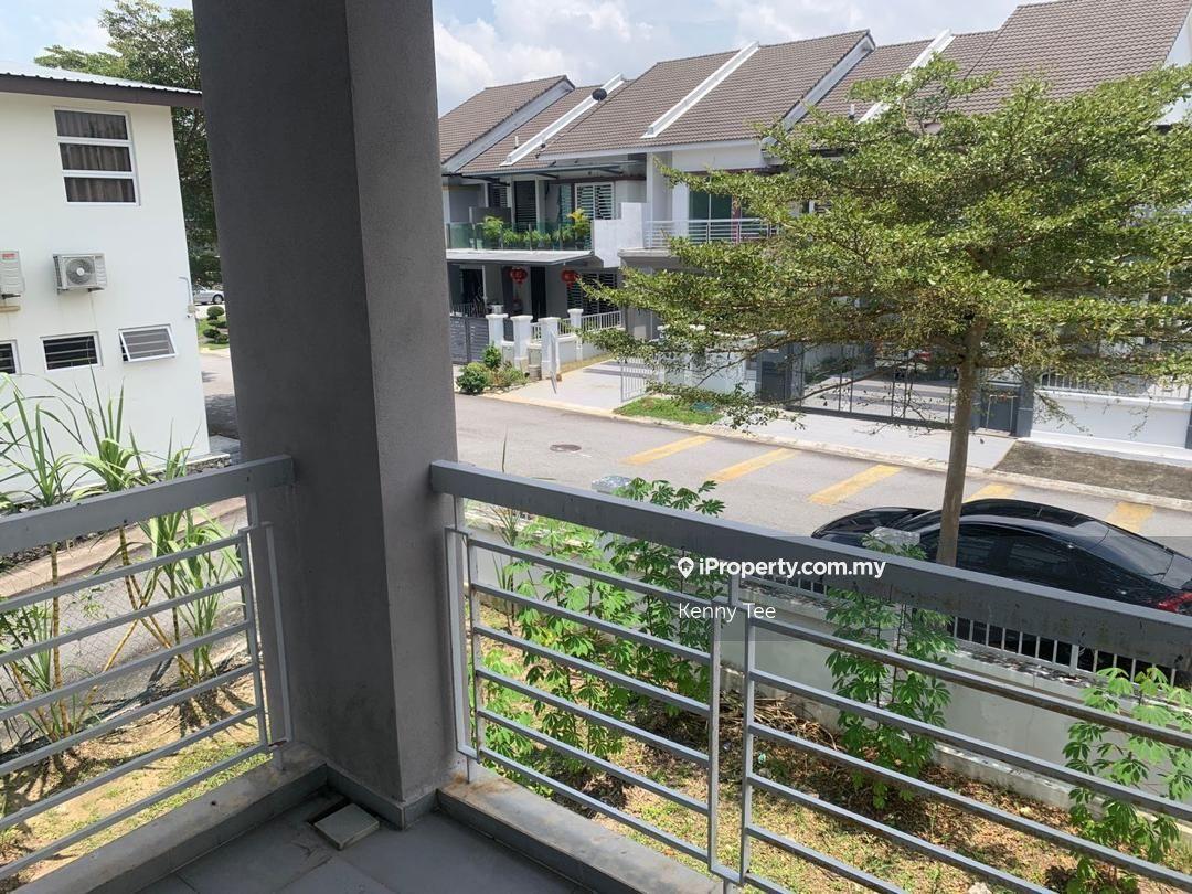Rumah Berangkai 2 Tingkat untuk Disewa di URGENT FIRE RENT SRI BINJAI HOUSE, Seremban oleh Kenny Tee - iProperty.com.my