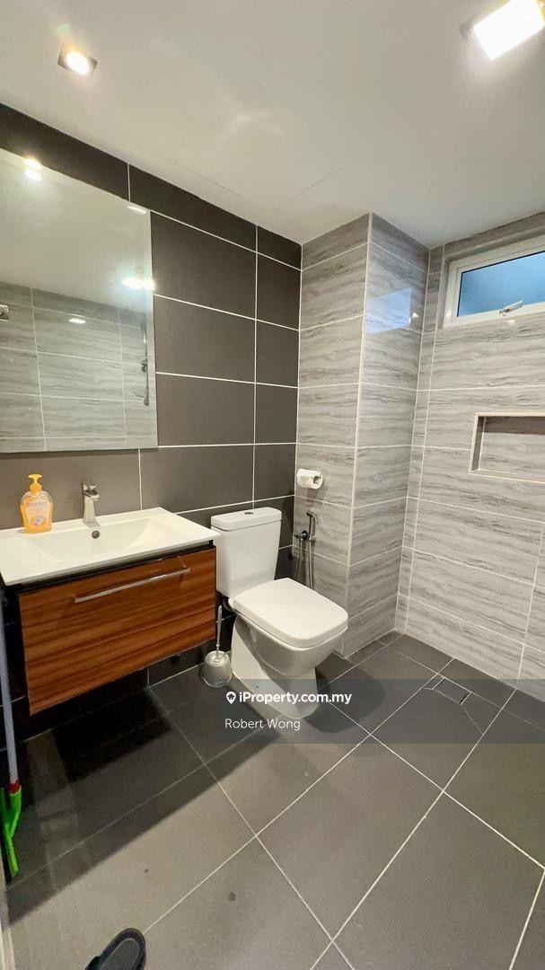 Condominium for Sale in Vista Komanwel C by Robert Wong - iProperty.com.my