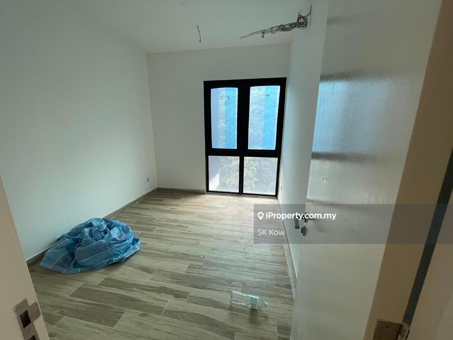 Residensi Servis untuk Dijual di Hampton Height Damansara oleh SK Kow - iProperty.com.my