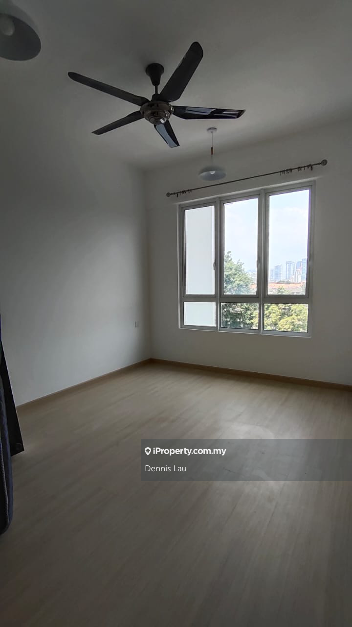 Service Residence for Sale in RYAN & MIHO by Dennis Lau - iProperty.com.my