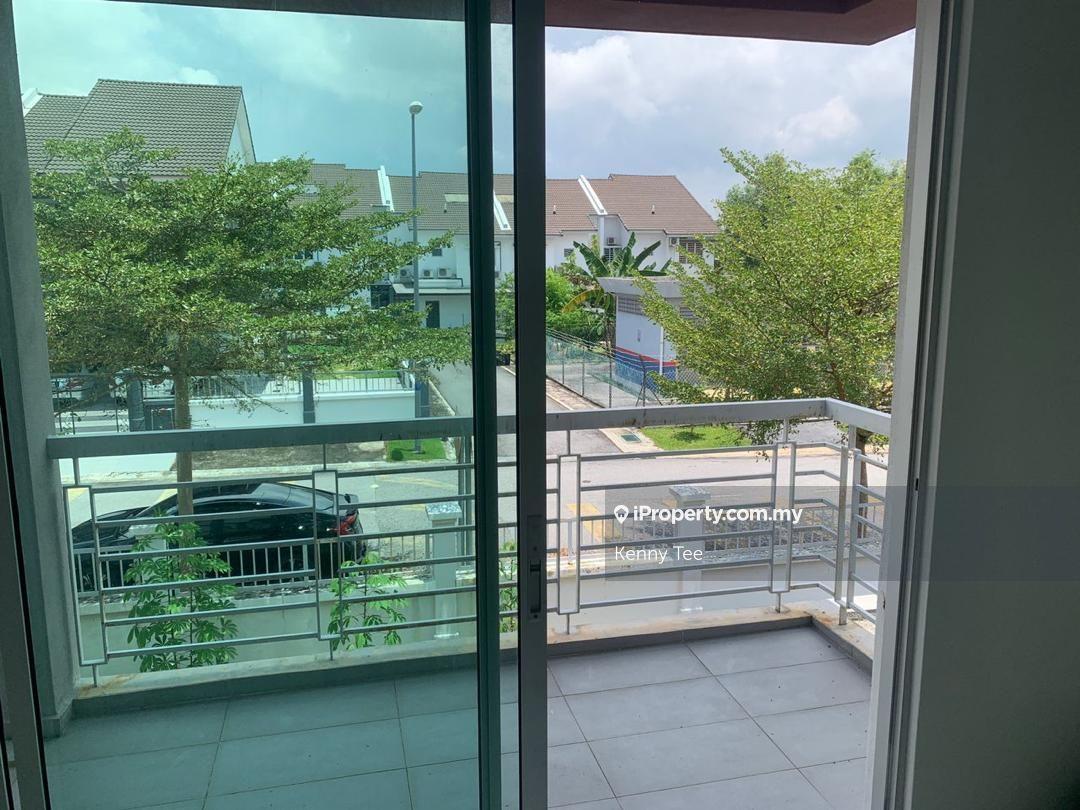 Rumah Berangkai 2 Tingkat untuk Disewa di URGENT FIRE RENT SRI BINJAI HOUSE, Seremban oleh Kenny Tee - iProperty.com.my