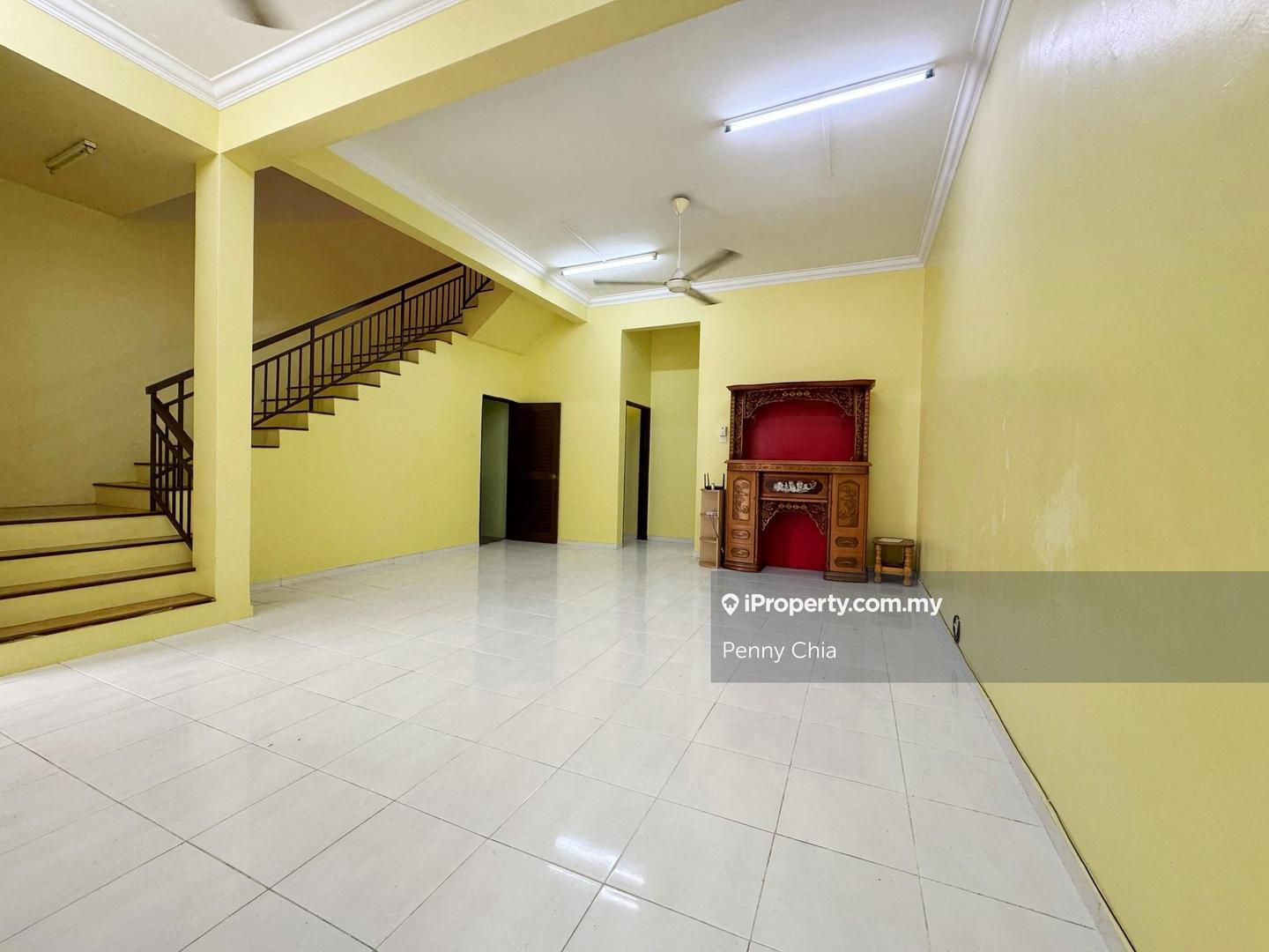 Rumah Berangkai 2 Tingkat untuk Dijual di Kota Bayuemas, Klang oleh Penny Chia - iProperty.com.my