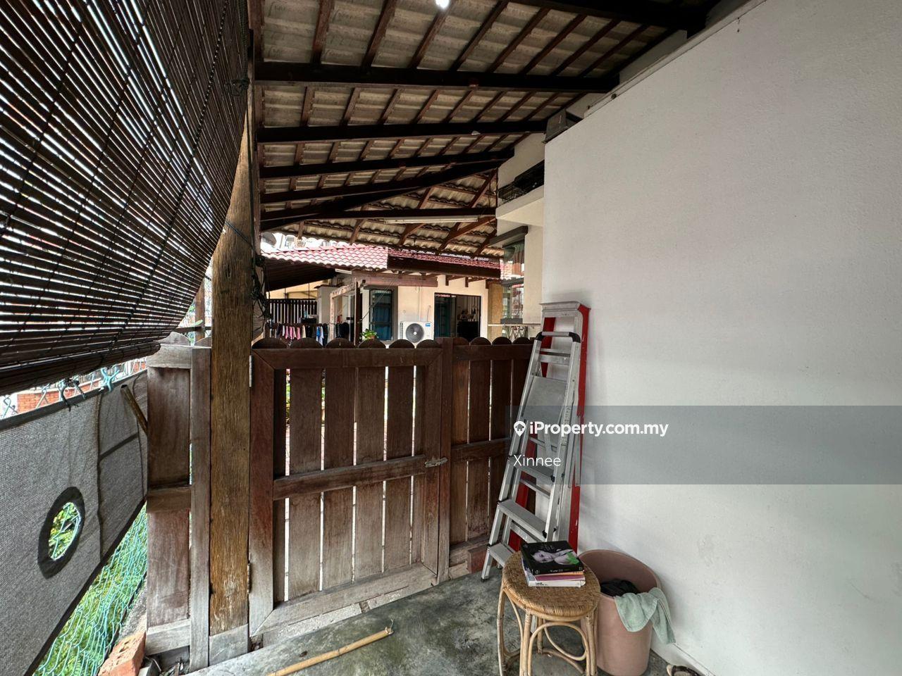 Rumah Bandar untuk Dijual di Tanjung Bungah, Penang oleh Xinnee - iProperty.com.my
