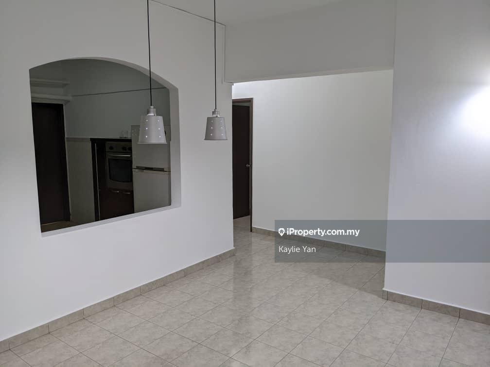 Condominium for Sale in Vista Komanwel C by Kaylie Yan - iProperty.com.my