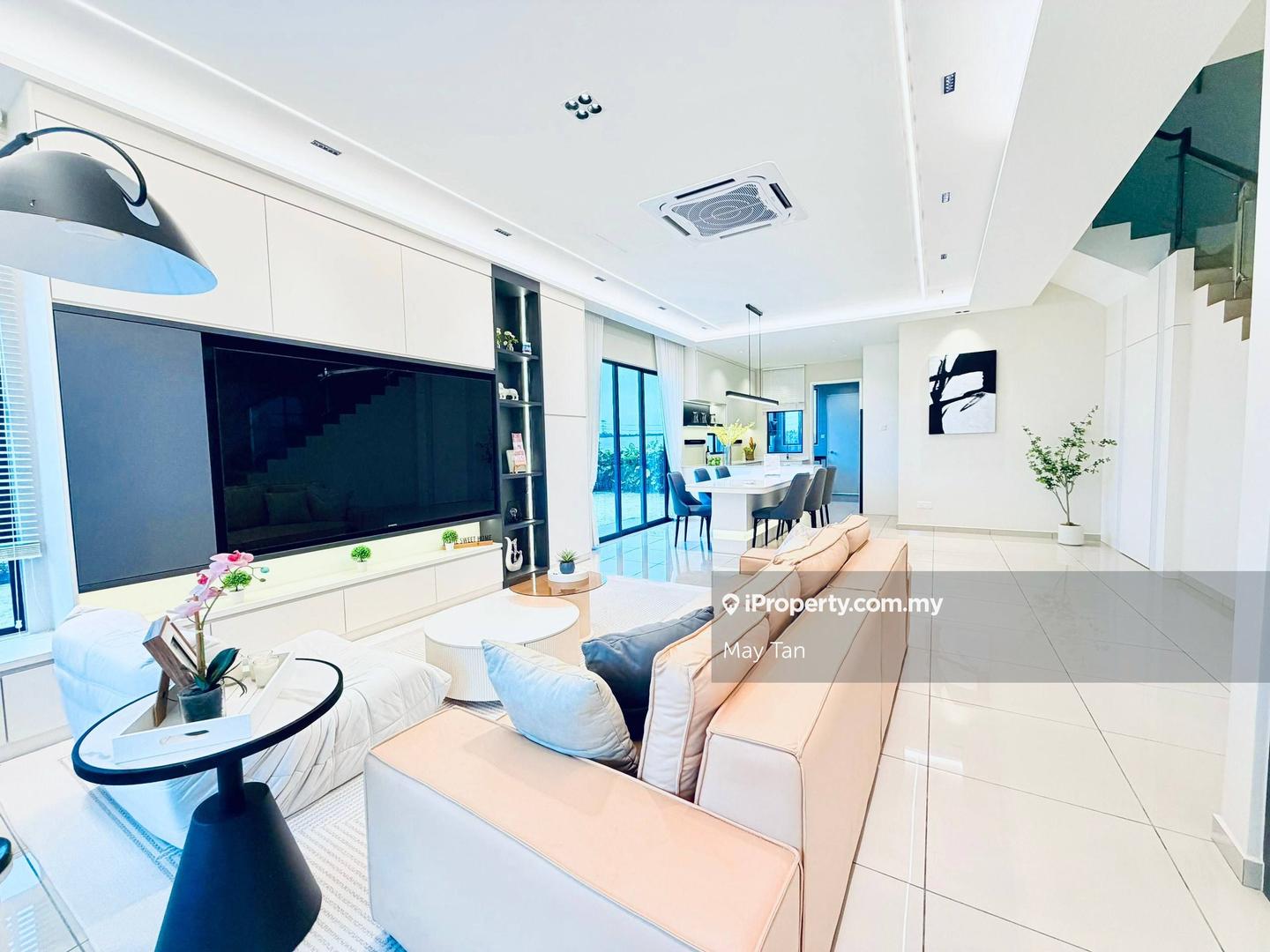 Rumah Berangkai 2 Tingkat untuk Dijual di Phase 3,Full loan, Kluang oleh May Tan - iProperty.com.my