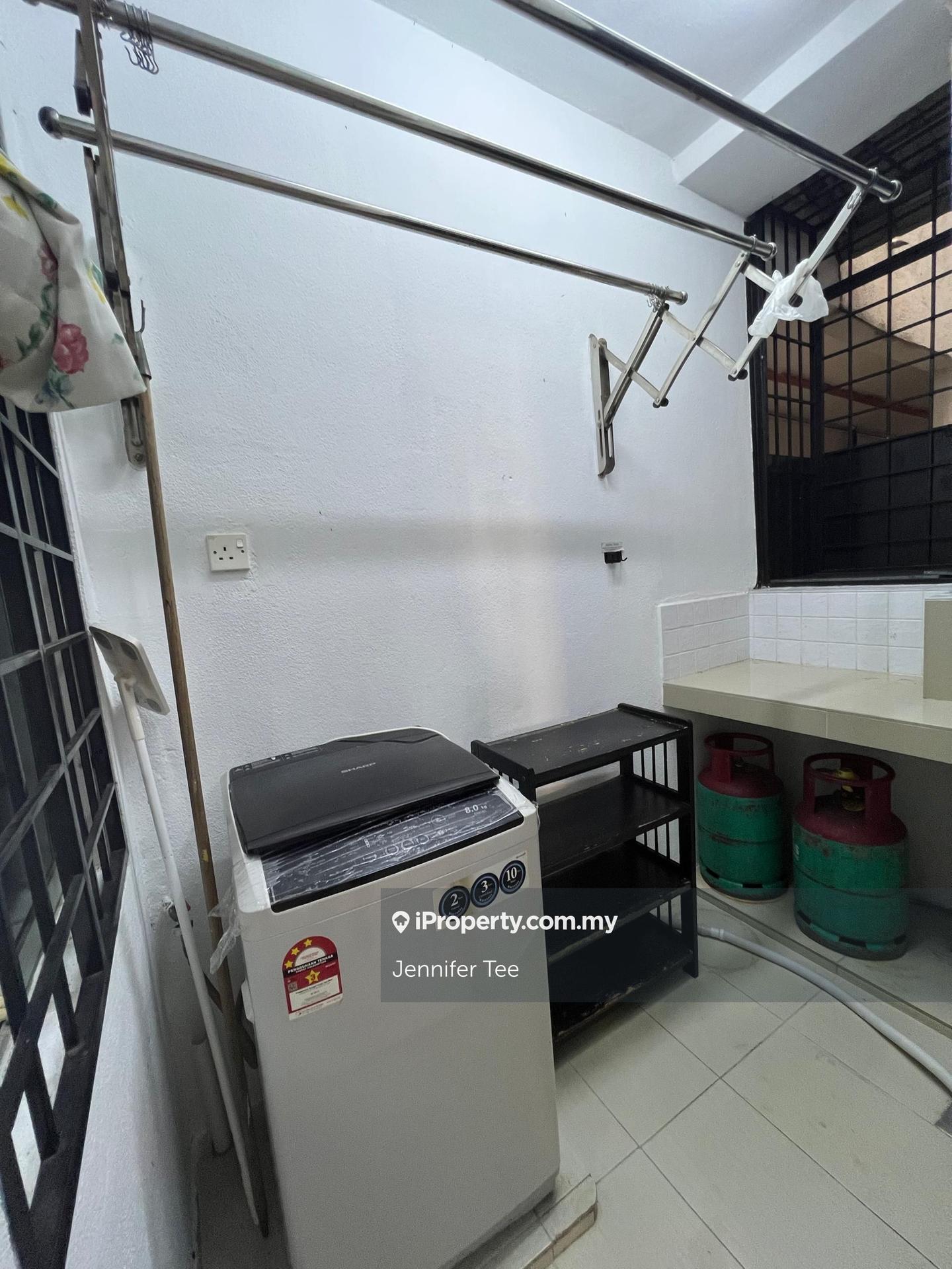 Apartment for Rent in Pangsapuri Lagoon Perdana by Jennifer Tee - iProperty.com.my