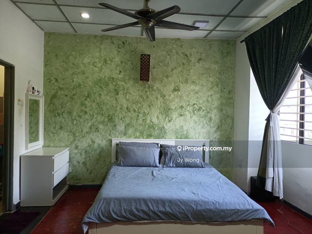 Rumah Berangkai 2 Tingkat untuk Dijual di Saujana Puchong, Puchong oleh Jy Wong - iProperty.com.my