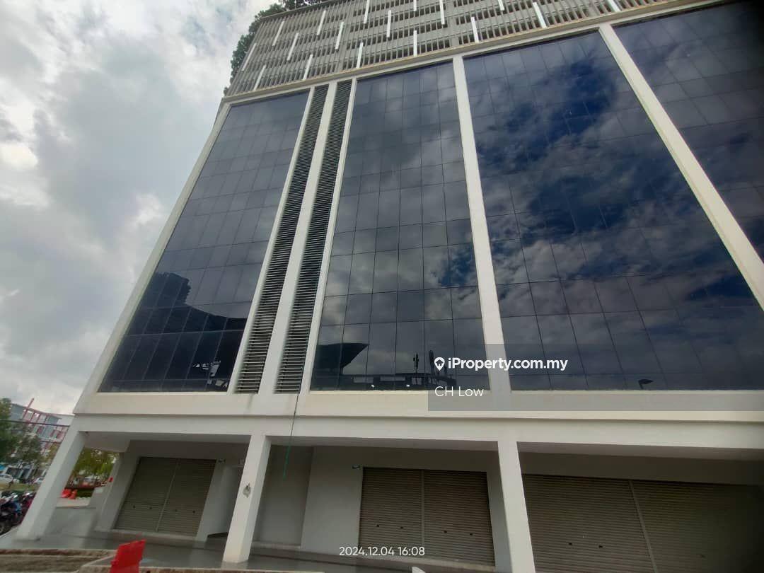 Office for Rent in Pusat Bandar Putra Permai, Seri Kembangan by CH Low - iProperty.com.my