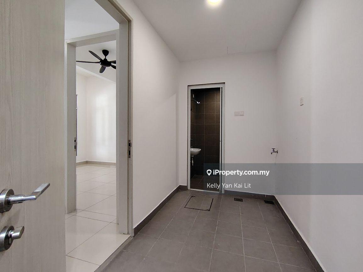 3-storey Terraced House for Sale in Park Residence, Seri Kembangan by Kelly Yan Kai Lit - iProperty.com.my