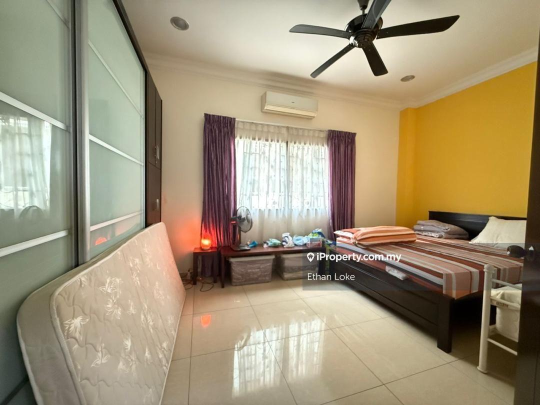 Bungalow House for Sale in Taman Templer Saujana, Rawang by Ethan Loke - iProperty.com.my