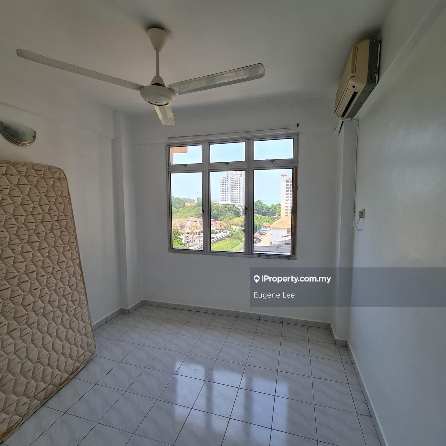 Condominium for Sale in Azuria Condominium by Eugene Lee - iProperty.com.my