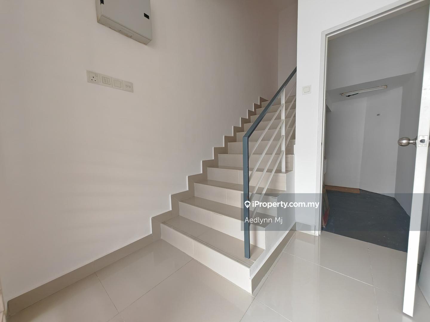 Townhouse for Sale in Taman Tasik Prima, Puchong by Aedlynn Mj - iProperty.com.my