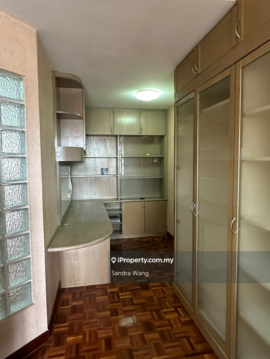 Rumah Berangkai 2.5 Tingkat untuk Dijual di Bandar Utama 11, Bandar Utama oleh Sandra Wang - iProperty.com.my