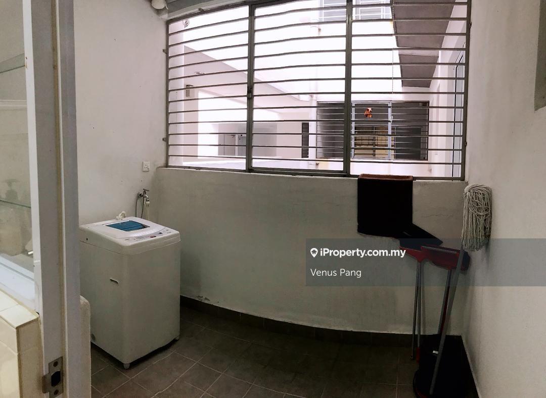 Condominium for Sale in Koi Tropika by Venus Pang - iProperty.com.my