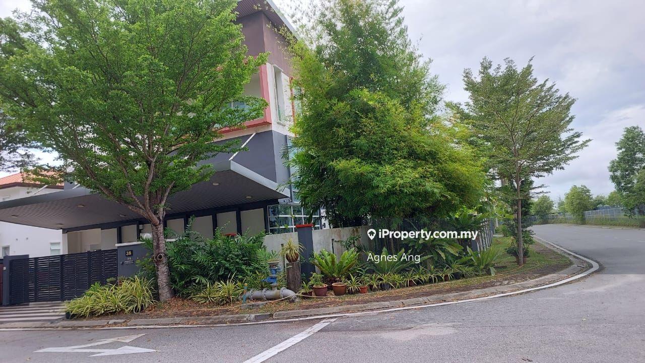 Bungalow House for Sale in Kota Bayuemas, Klang by Agnes Ang - iProperty.com.my