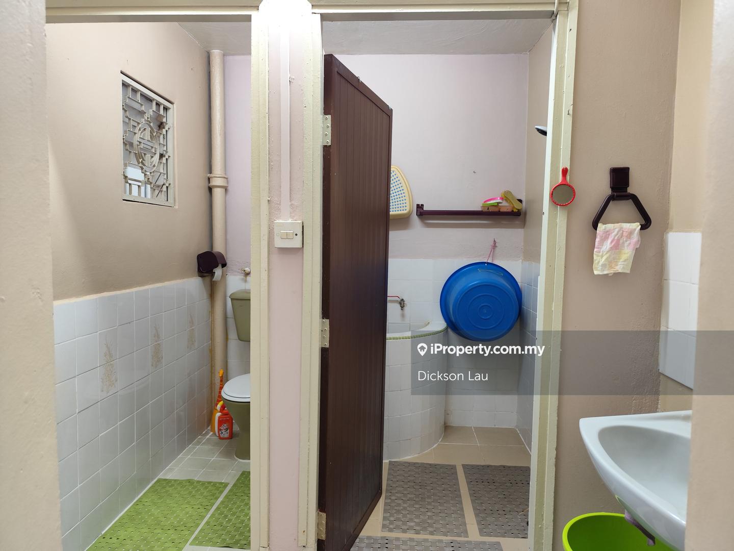 Rumah Berangkai 2 Tingkat untuk Dijual di Kepong Baru, Kepong oleh Dickson Lau - iProperty.com.my