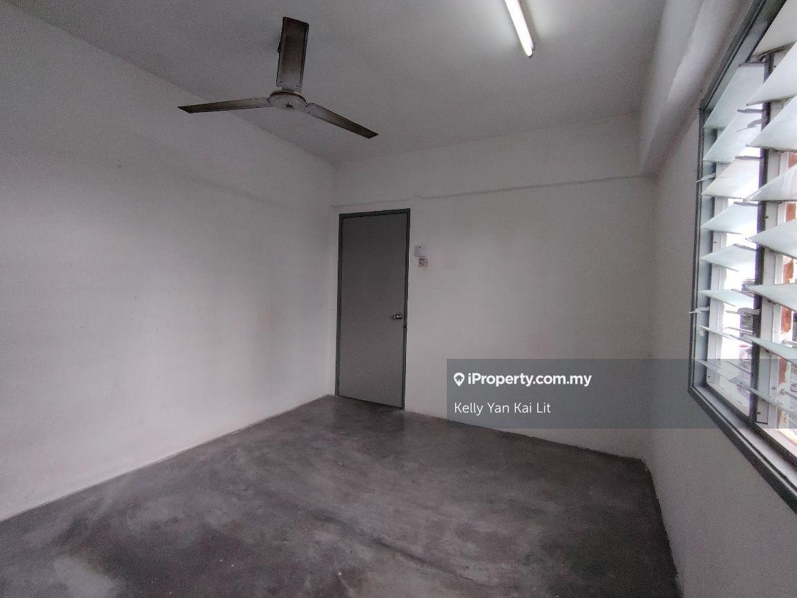 Pangsapuri untuk Disewa di Apartment Sri Rakyat oleh Kelly Yan Kai Lit - iProperty.com.my