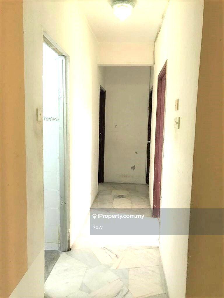 Condominium for Sale in Sri Angsana Hilir by Kew - iProperty.com.my