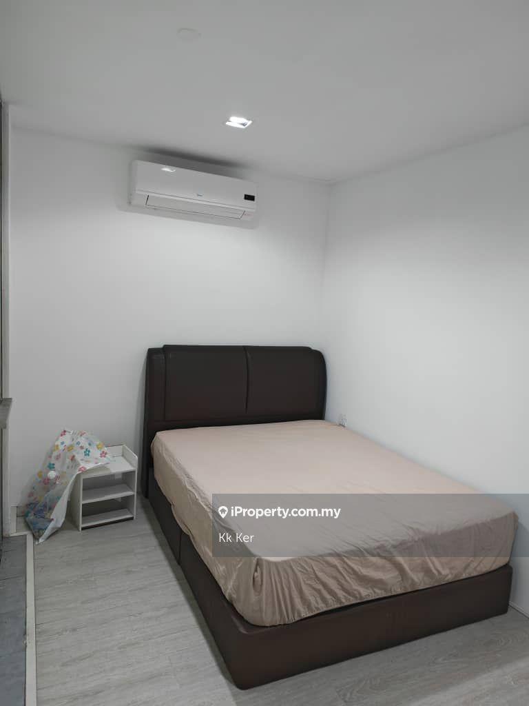 Service Residence for Rent in The Square @ One City by Kk Ker - iProperty.com.my