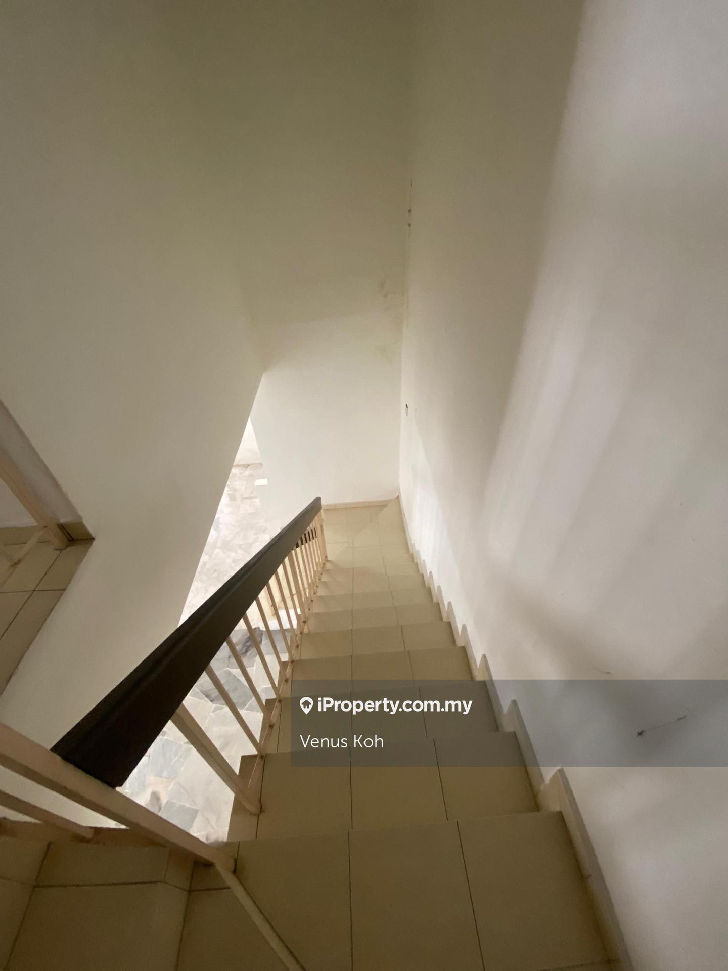 Rumah Berangkai 2 Tingkat untuk Dijual di Bandar Mahkota Cheras, Cheras oleh Venus Koh - iProperty.com.my