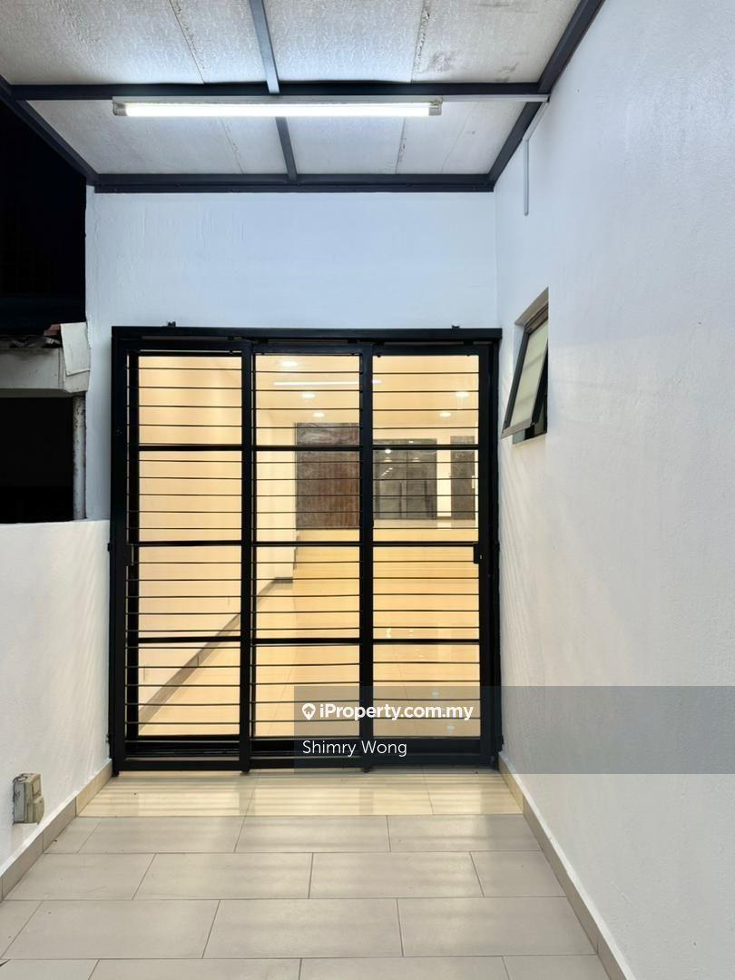 Rumah Berangkai 2 Tingkat untuk Dijual di Taman Desa, Taman Desa oleh Shimry Wong - iProperty.com.my