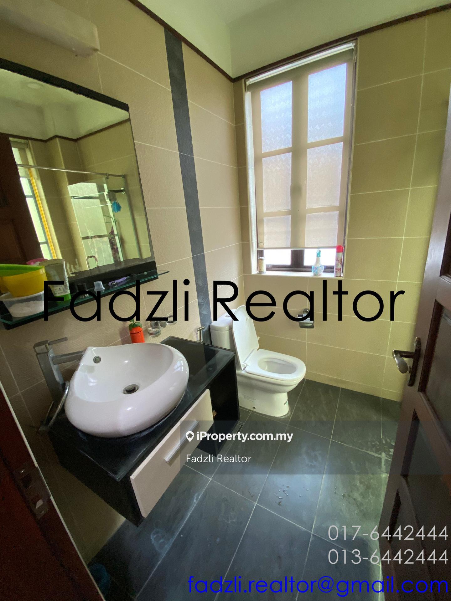 Bungalow House for Sale in Bukit Gita Bayu, Seri Kembangan by Fadzli Realtor - iProperty.com.my