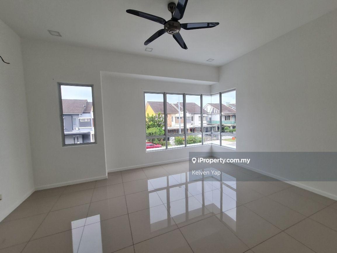 Rumah Berkembar untuk Dijual di Ambang Botanic 2, Klang oleh Kelven Yap - iProperty.com.my